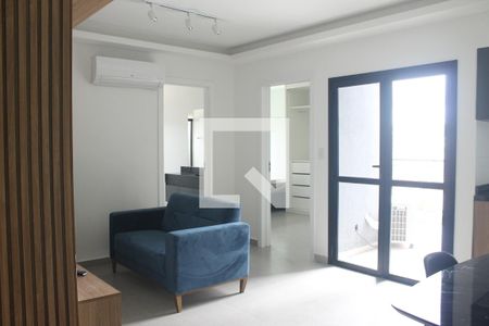 Sala de apartamento para alugar com 1 quarto, 50m² em Jardim do Trevo, Campinas