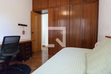 Casa à venda com 309m², 4 quartos e 4 vagas Casa à venda com 309m², 4 quartos e 4 vagasquarto 2