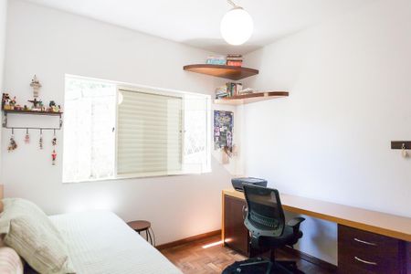 Casa à venda com 309m², 4 quartos e 4 vagas Casa à venda com 309m², 4 quartos e 4 vagasquarto 2