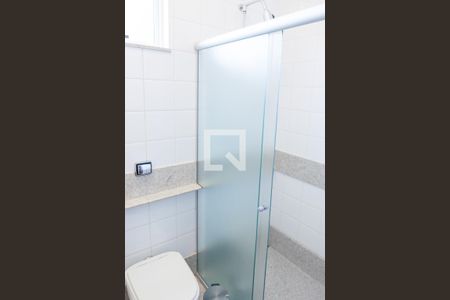 Casa à venda com 309m², 4 quartos e 4 vagas Casa à venda com 309m², 4 quartos e 4 vagasbanheiro suite