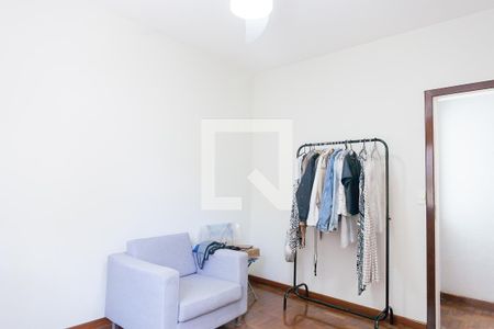 Casa à venda com 309m², 4 quartos e 4 vagas Casa à venda com 309m², 4 quartos e 4 vagasquarto 1