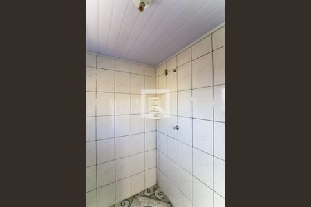 Banheiro de casa para alugar com 1 quarto, 50m² em Parque Pinheiros, Taboão da Serra