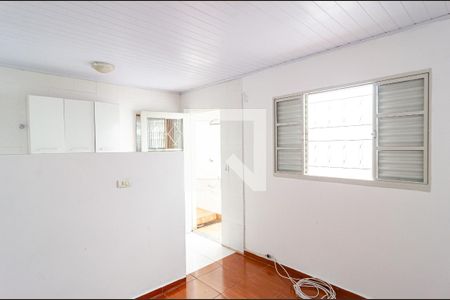 Sala/Quarto de casa para alugar com 1 quarto, 30m² em Vila da Saúde, São Paulo