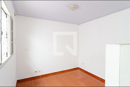 Sala/Quarto de casa para alugar com 1 quarto, 30m² em Vila da Saúde, São Paulo