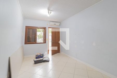 Sala de casa à venda com 2 quartos, 80m² em São José, Canoas
