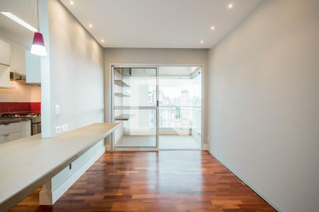 Sala de apartamento para alugar com 2 quartos, 65m² em Vila Mariana, São Paulo