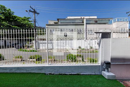 Sala de casa para alugar com 3 quartos, 336m² em São Francisco, Niterói