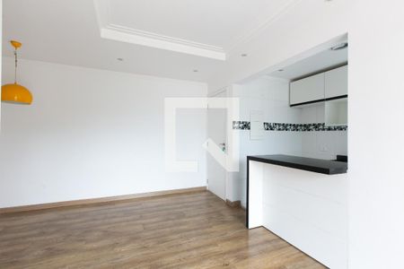 Sala de apartamento para alugar com 2 quartos, 48m² em Itaquera, São Paulo