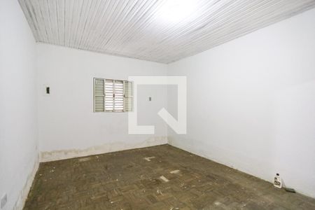 Quarto 1 de casa para alugar com 2 quartos, 80m² em Vila Margarida, Carapicuíba