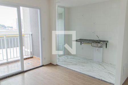 Sala/Cozinha de apartamento à venda com 2 quartos, 45m² em Limão, São Paulo