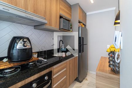 Cozinha de apartamento à venda com 2 quartos, 45m² em Parque Industrial Tomas Edson, São Paulo