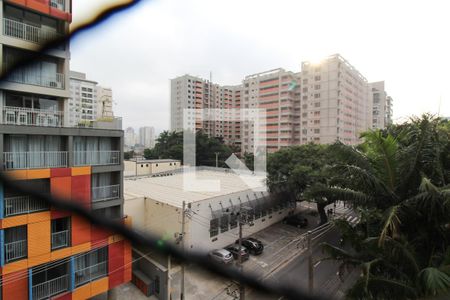 Vista  de apartamento à venda com 2 quartos, 76m² em Indianópolis, São Paulo