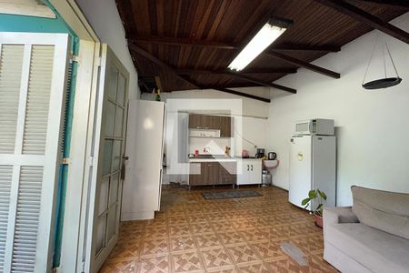 Casa à venda com 80m², 2 quartos e 1 vagaSala/Cozinha