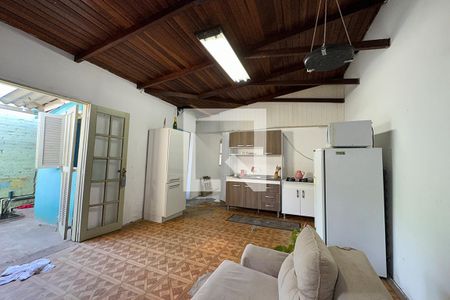 Casa à venda com 80m², 2 quartos e 1 vagaSala/Cozinha