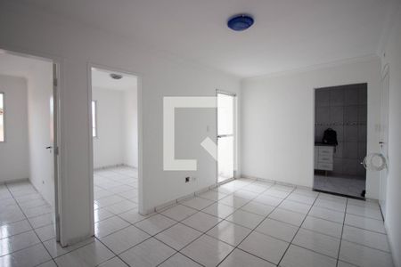 Sala de apartamento para alugar com 2 quartos, 55m² em Itaquera, São Paulo