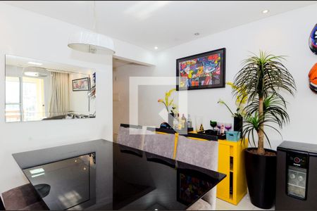 Sala de apartamento à venda com 3 quartos, 75m² em Vila Augusta, Guarulhos