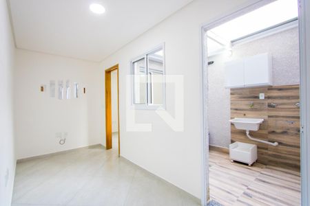 Sala de apartamento para alugar com 2 quartos, 50m² em Jardim Bela Vista, Santo André