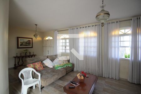 Sala de TV de casa à venda com 4 quartos, 694m² em Santa Amelia, Belo Horizonte