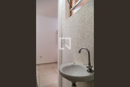 Lavabo de apartamento para alugar com 1 quarto, 40m² em Vila Monte Alegre, São Paulo