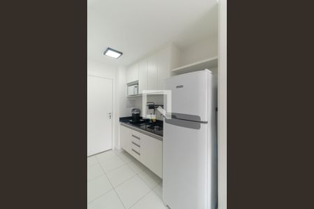 Cozinha de kitnet/studio à venda com 1 quarto, 25m² em Pinheiros, São Paulo