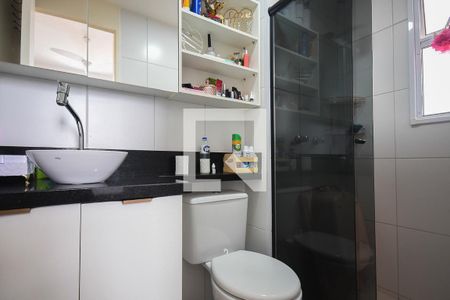 Apartamento à venda com 64m², 3 quartos e 2 vagas Apartamento à venda com 64m², 3 quartos e 2 vagasBanheiro suíte