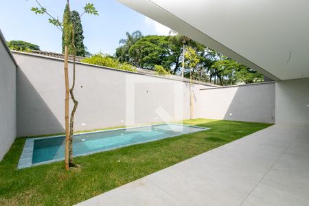 Piscina de casa à venda com 4 quartos, 435m² em Campo Belo, São Paulo