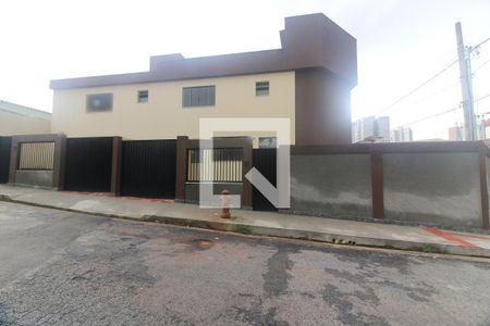 Vista da Rua de casa à venda com 2 quartos, 133m² em Paquetá, Belo Horizonte