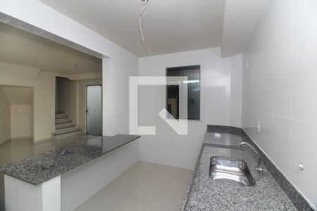 Cozinha de casa à venda com 2 quartos, 133m² em Paquetá, Belo Horizonte