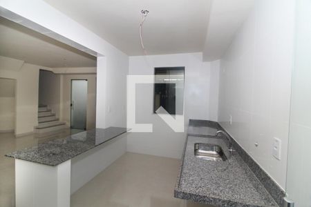 Cozinha de casa à venda com 2 quartos, 133m² em Paquetá, Belo Horizonte