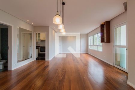 Sala de apartamento à venda com 3 quartos, 128m² em Vila Suzana, São Paulo