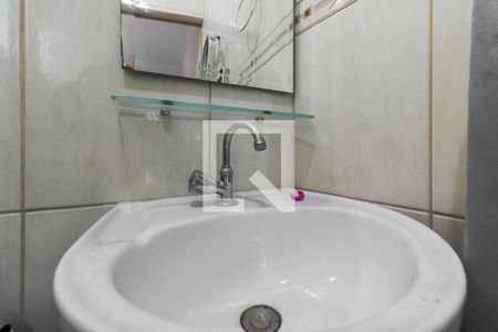 Casa à venda com 76m², 2 quartos e 2 vagas Casa à venda com 76m², 2 quartos e 2 vagasBanheiro da Suíte 2