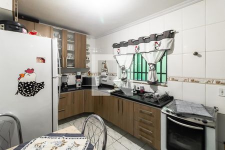 Casa à venda com 76m², 2 quartos e 2 vagas Casa à venda com 76m², 2 quartos e 2 vagasCozinha