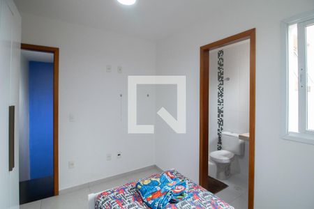 Suite 1 de casa de condomínio à venda com 2 quartos, 65m² em Vila Isolina Mazzei, São Paulo