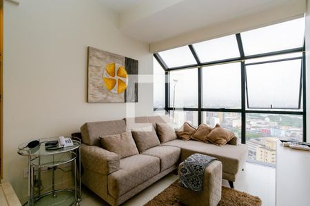 Sala de estar de apartamento para alugar com 1 quarto, 80m² em Santana, São Paulo