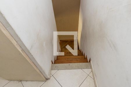 Hall do 2º andar - Escadas de casa de condomínio à venda com 2 quartos, 68m² em Brás de Pina, Rio de Janeiro