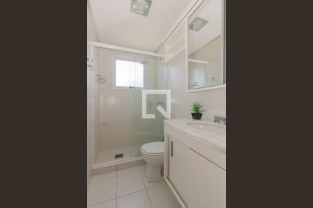 Quarto Suíte - banheiro de apartamento à venda com 2 quartos, 72m² em Santa Cecília, Porto Alegre