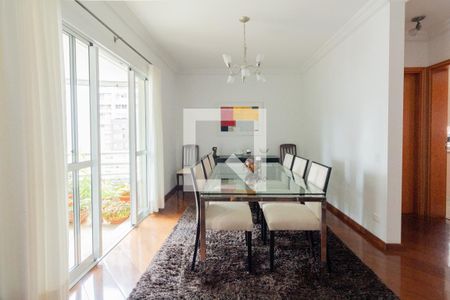 Sala de apartamento à venda com 4 quartos, 144m² em Cerqueira César, São Paulo