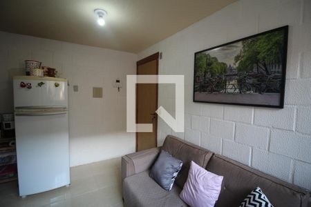 Sala de apartamento à venda com 2 quartos, 42m² em Olaria, Canoas