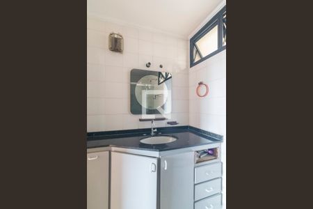 Apartamento à venda com 133m², 3 quartos e 2 vagas Apartamento à venda com 133m², 3 quartos e 2 vagasBanheiro