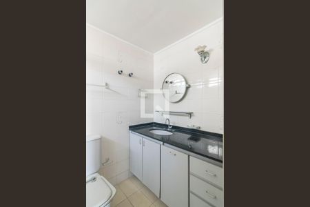 Apartamento à venda com 133m², 3 quartos e 2 vagas Apartamento à venda com 133m², 3 quartos e 2 vagasBanheiro da Suite