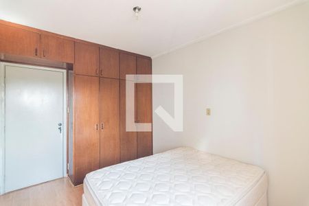 Apartamento à venda com 133m², 3 quartos e 2 vagas Apartamento à venda com 133m², 3 quartos e 2 vagasQuarto 3
