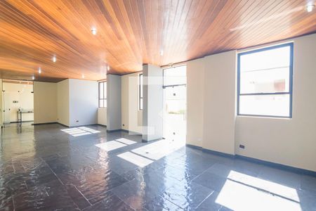 Apartamento à venda com 133m², 3 quartos e 2 vagas Apartamento à venda com 133m², 3 quartos e 2 vagasSalão de Festas