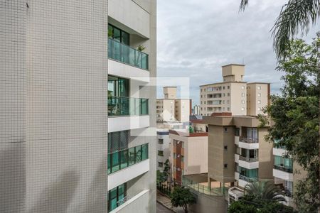 Sala de apartamento à venda com 4 quartos, 130m² em Buritis, Belo Horizonte