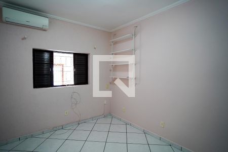 Quarto 1 de casa para alugar com 3 quartos, 200m² em Vila Hortência, Sorocaba