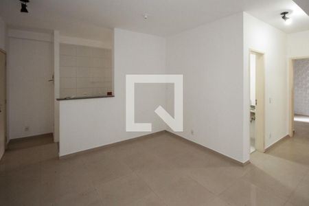 Sala de apartamento à venda com 2 quartos, 70m² em Vila Ivone, São Paulo