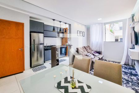 Sala de apartamento à venda com 2 quartos, 47m² em São João Batista, Belo Horizonte
