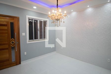 Casa à venda com 160m², 4 quartos e 5 vagasSala