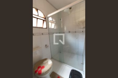 Casa para alugar com 200m², 3 quartos e 2 vagas Casa para alugar com 200m², 3 quartos e 2 vagasBanheiro