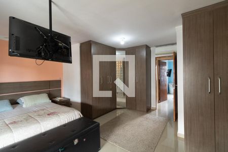 Casa para alugar com 200m², 3 quartos e 2 vagas Casa para alugar com 200m², 3 quartos e 2 vagasSuite