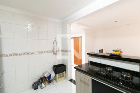 Casa para alugar com 200m², 3 quartos e 2 vagas Casa para alugar com 200m², 3 quartos e 2 vagasCozinha